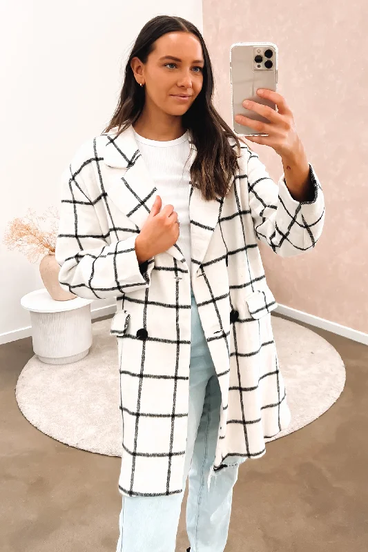 Raya Coat White Check