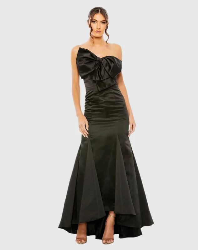 Black Strapless Bow Mermaid Gown